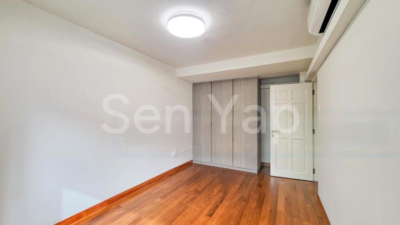 3 Bed Walk-up Apartment (Condo) for Rent in  Chancery Court - Image 2